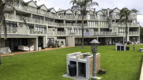 Villa Riviera 3
